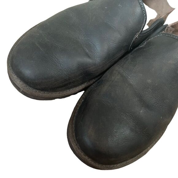 UGG Cooke Grizzly Wool Lined Slipper - Picture 7 of 11